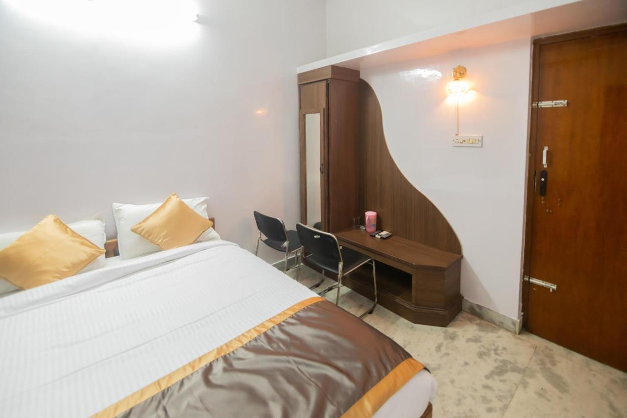 Hotel Sp Grand Karur  Экстерьер фото