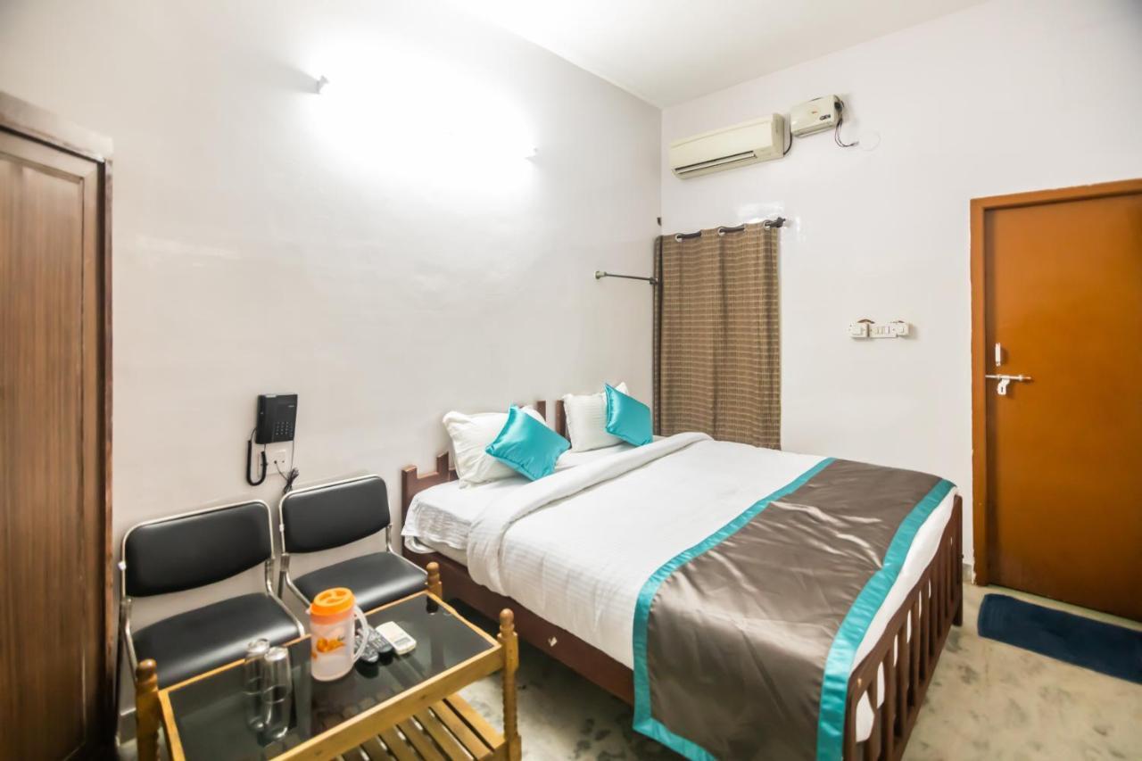 Hotel Sp Grand Karur  Экстерьер фото